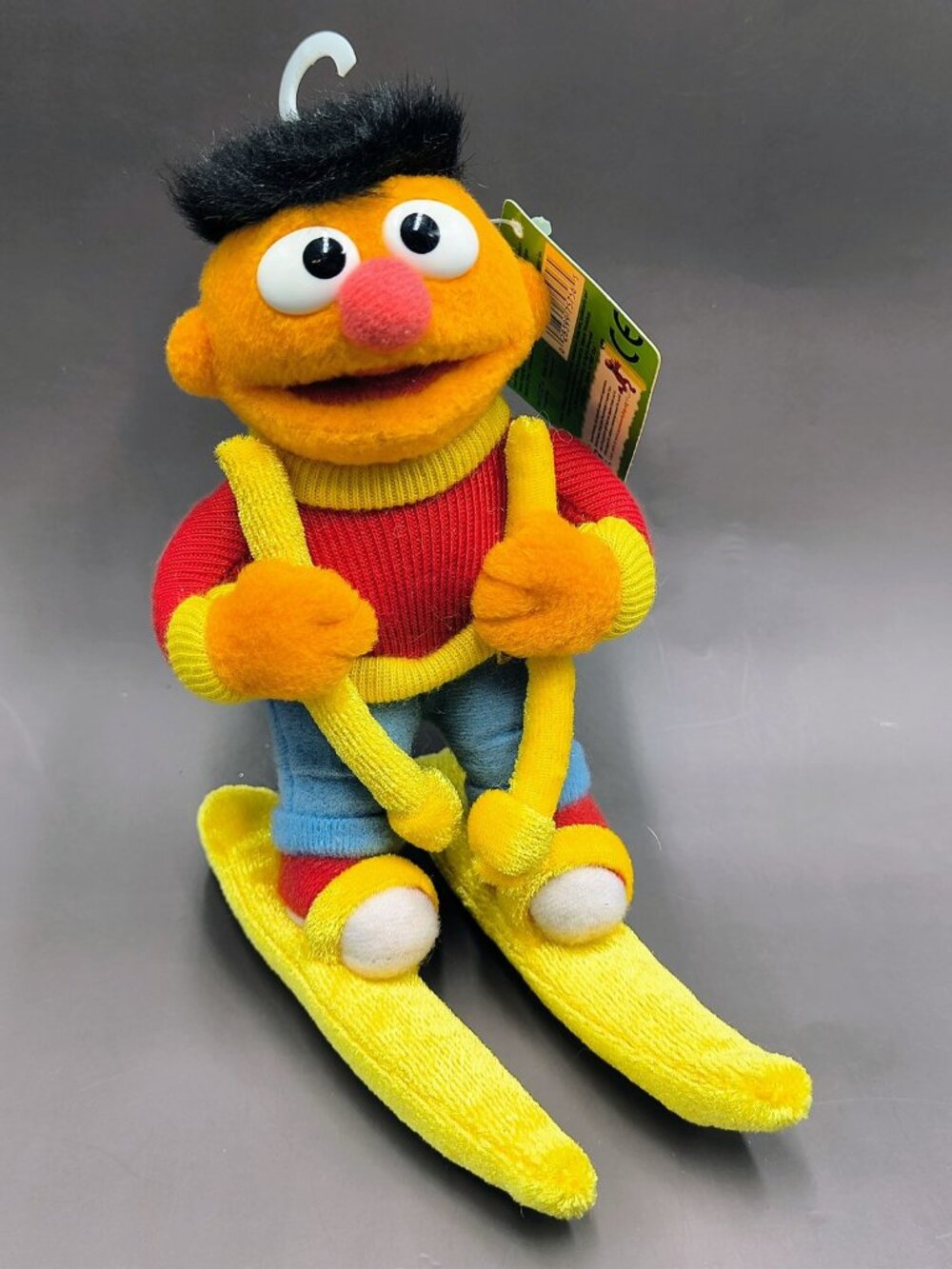 Gund Sesame Street Ernie Skiing Mini Plush 5” Winter Assortment Vintage 2005